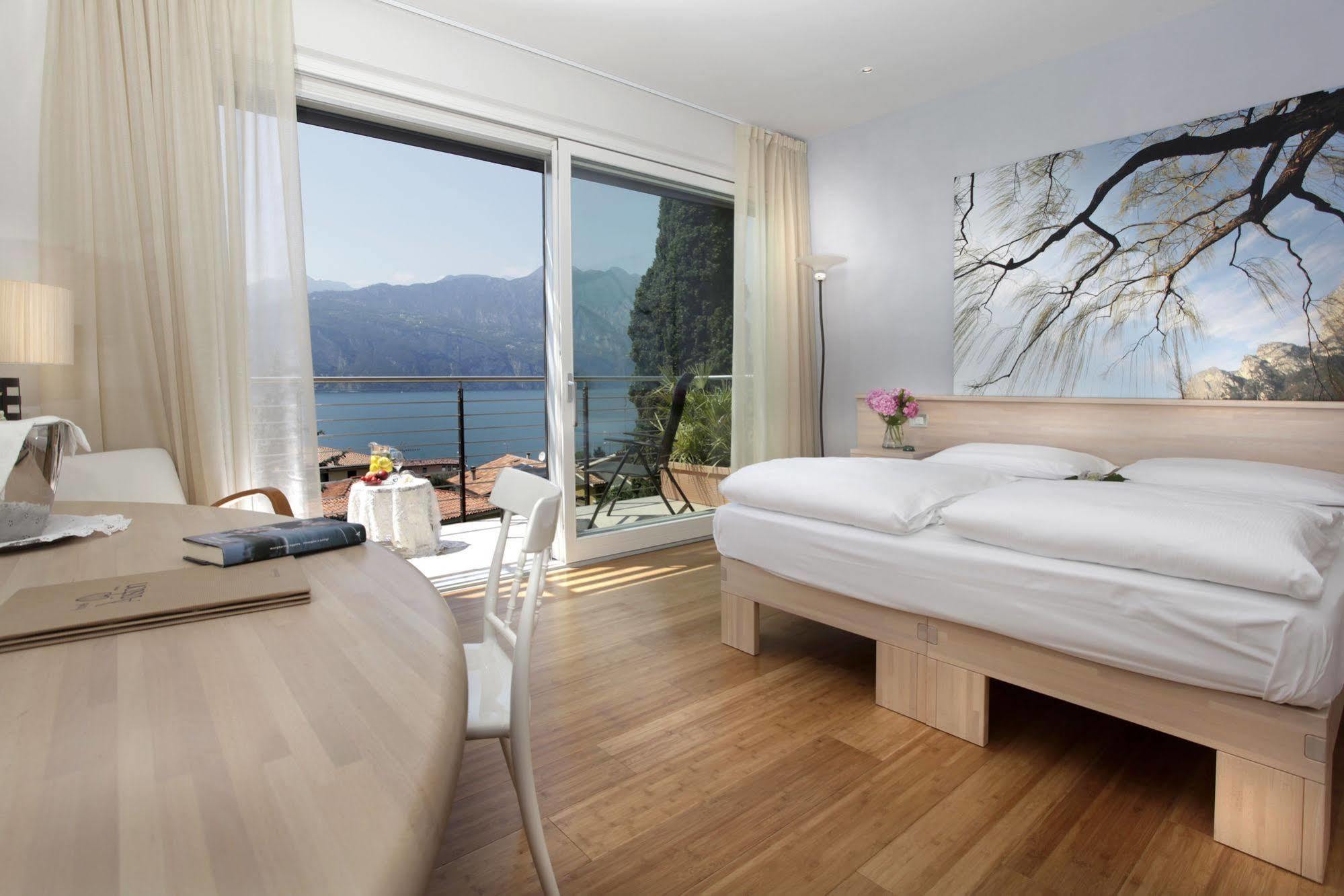 Eco Hotel Ariston Malcesine Exterior photo